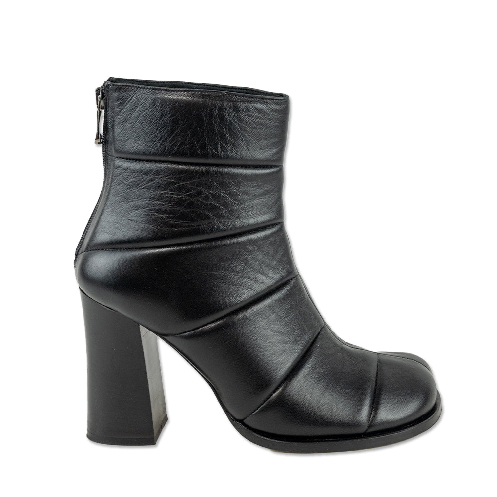 by Yoox Black Quilted Leather Ankle Boot DBLTKE Luxury