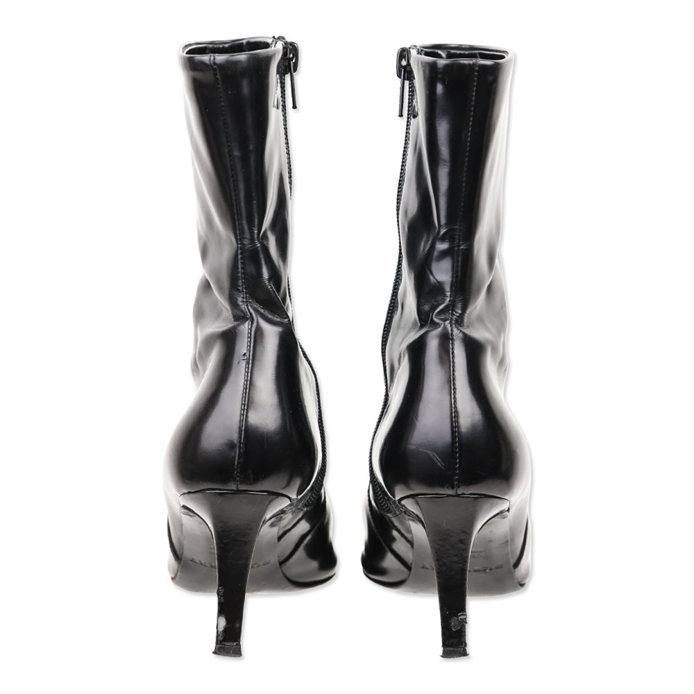 Burberry Vintage Black Leather Pointed Toe Kitten Boots