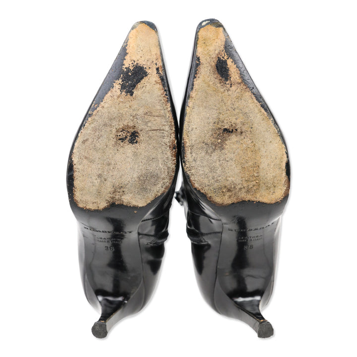 Burberry Vintage Black Leather Pointed Toe Kitten Boots