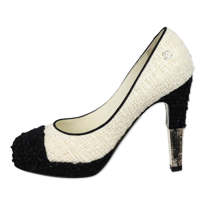 Chanel Ecru & Black Cap Toe Tweed Pumps
