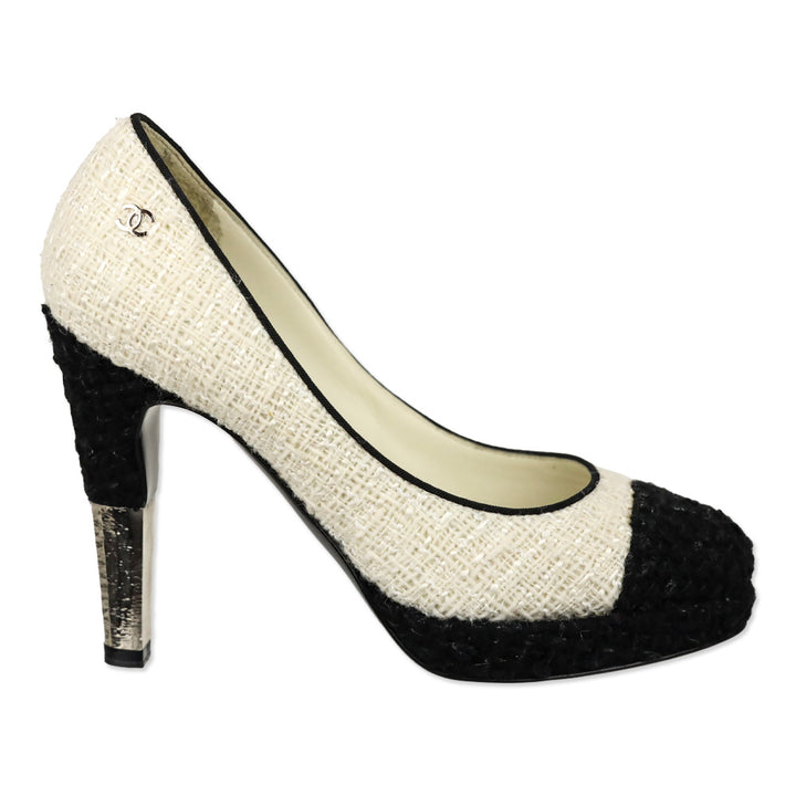 Chanel Ecru & Black Cap Toe Tweed Pumps