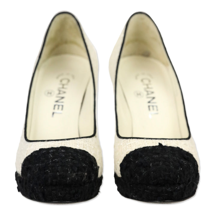Chanel Ecru & Black Cap Toe Tweed Pumps