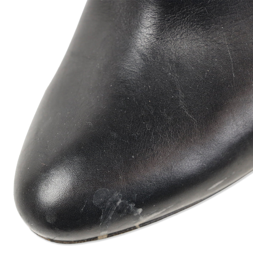 Fendi Round Toe Leather Chelsea Boots with Wooden Heels