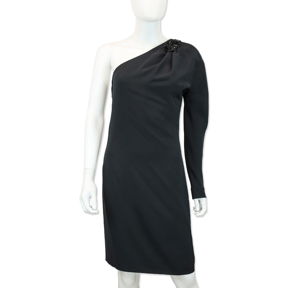 Gucci Black Silk One-Sleeve Midi Dress with Paisley Bead/Sequin Accent | DBLTKE Luxury Consignment Boutique Gucci Black Silk One-Sleeve Midi Dress with Paisley Bead/Sequin Accent | DBLTKE Luxury Consignment Boutique