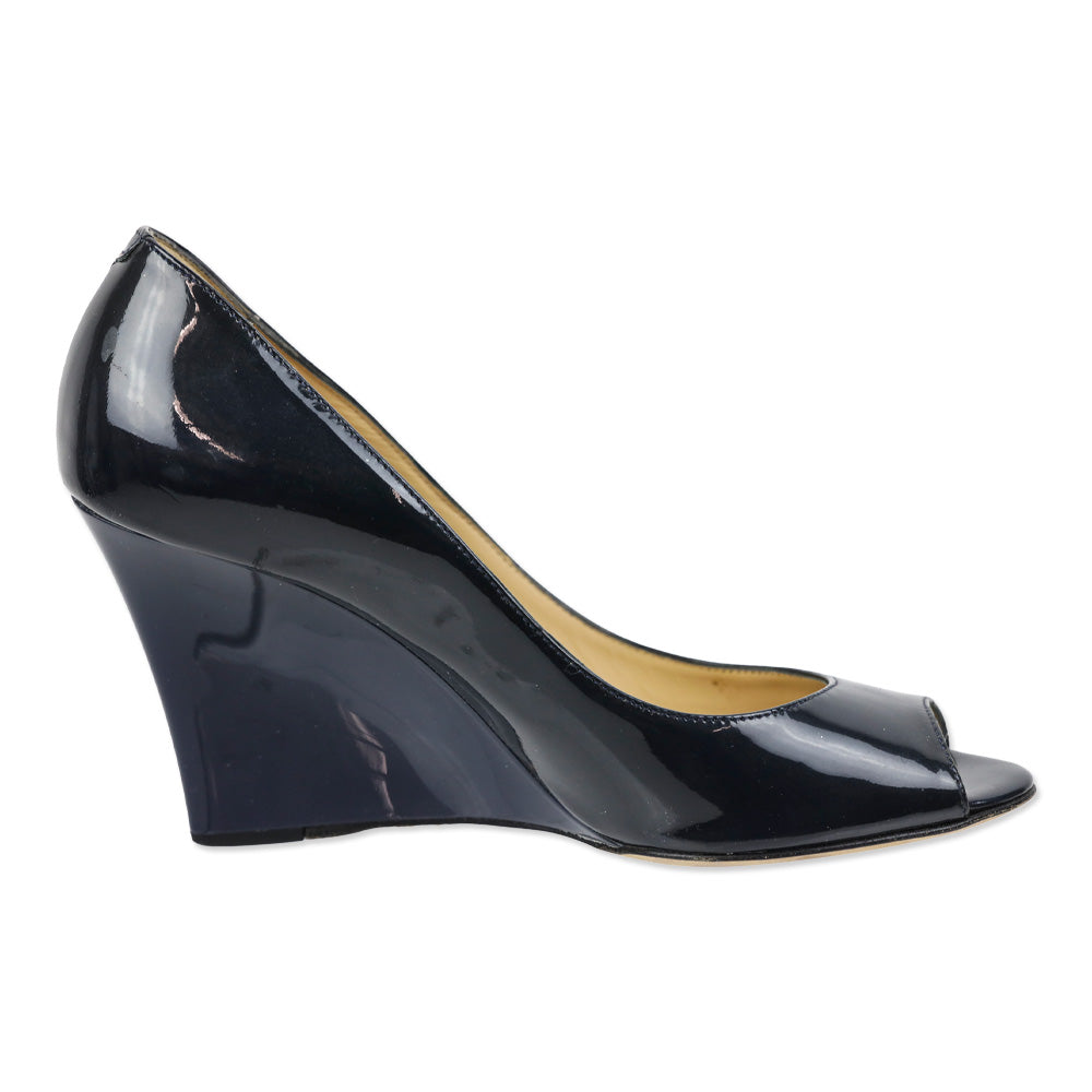 Jimmy Choo Baxen Navy Patent Leather Peep Toe Wedge Pumps DBLTKE
