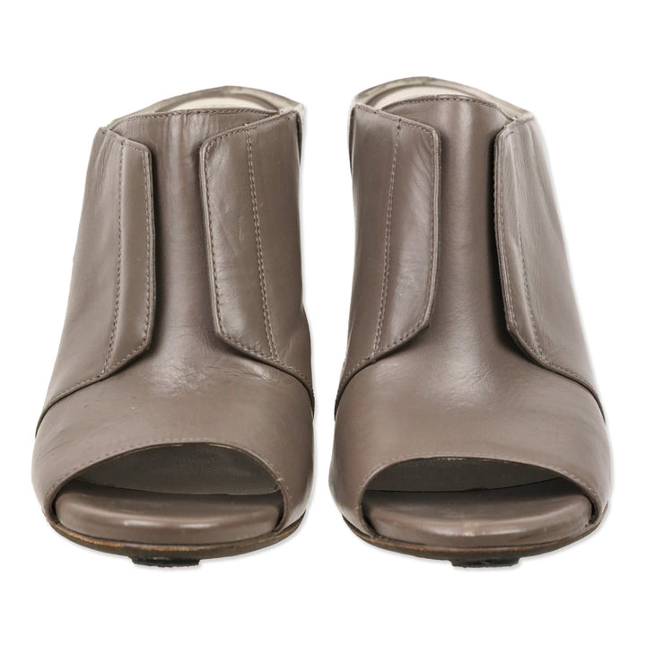 Pour La Victoire Taupe Leather Eva Peep Toe Block Heel Mules