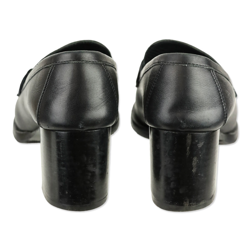 Salvatore Ferragamo Black Leather Gancini Buckle Loafer Pumps