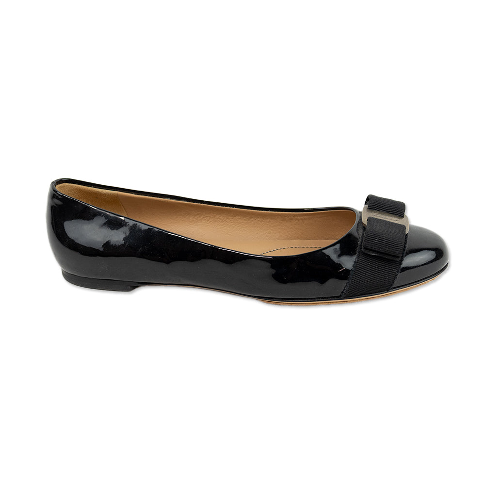 Salvatore Ferragamo Vera Patent Leather Flats | DBLTKE Luxury 