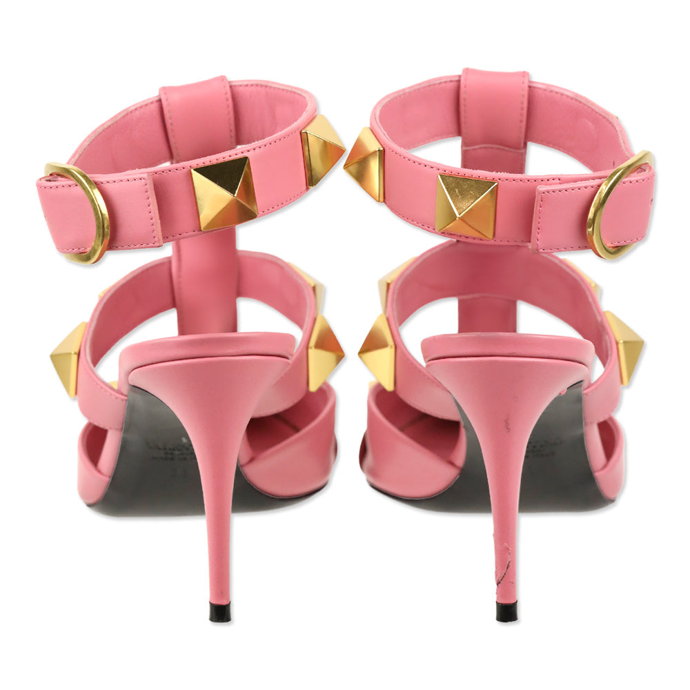 Valentino Garavani Roman Rockstud T-Strap Pink Sandals