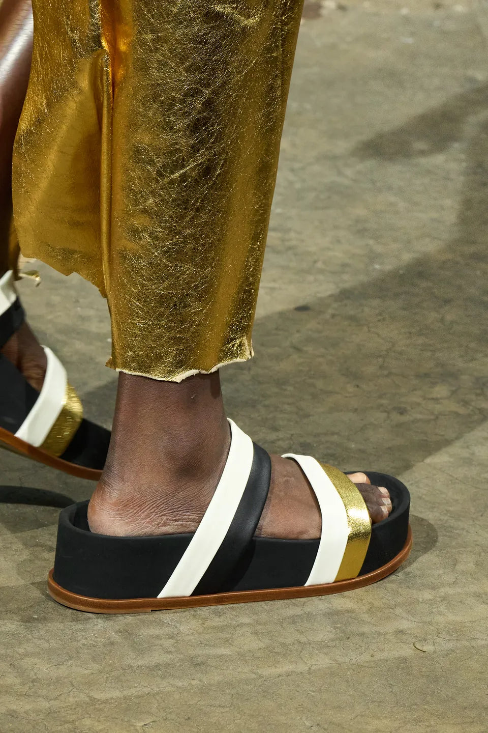 Gabriela Hearst S/S RTW 2023 Black Striker Color-block Leather Platform Slides