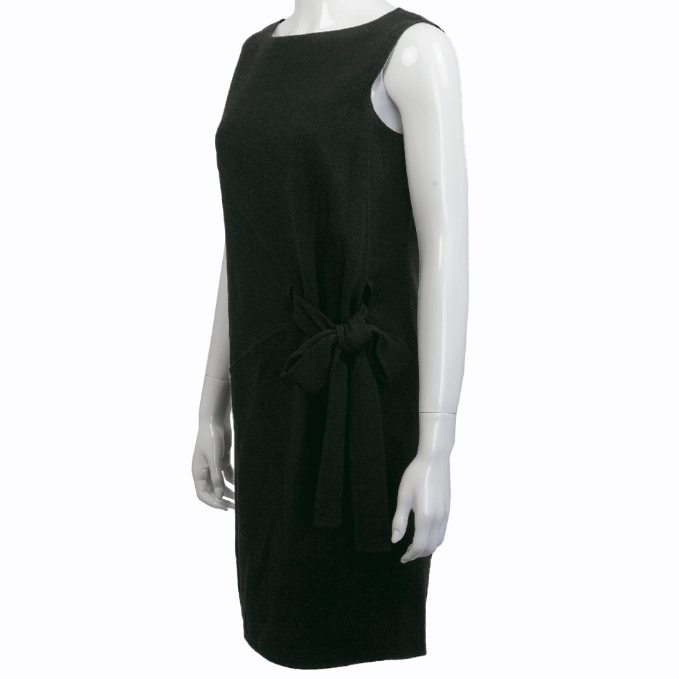 side view of Oscar de la Renta Black Wool Dress