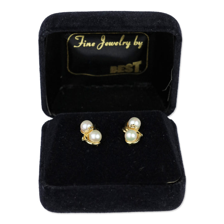 2 Pearl and Diamond Gold Stud Earrings
