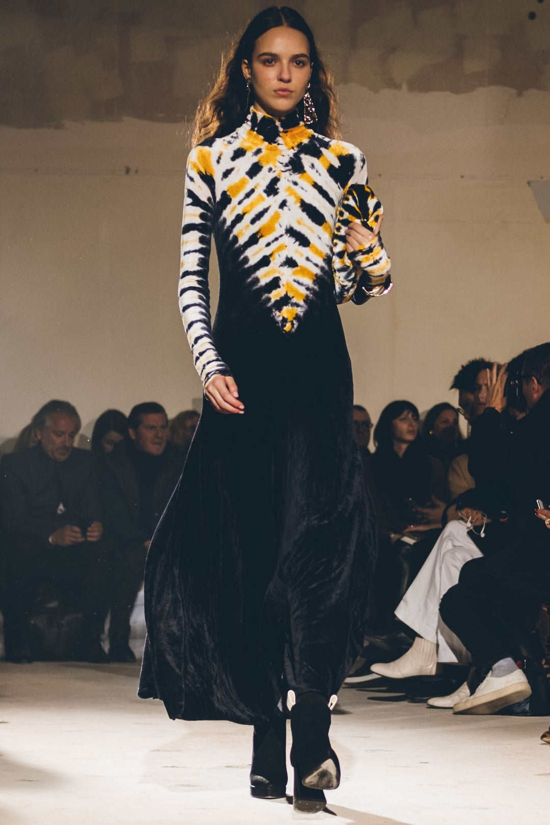 Proenza Schouler Re Edition 2018 Black/Mustard Yellow Tie Dye Velvet Turtleneck Top