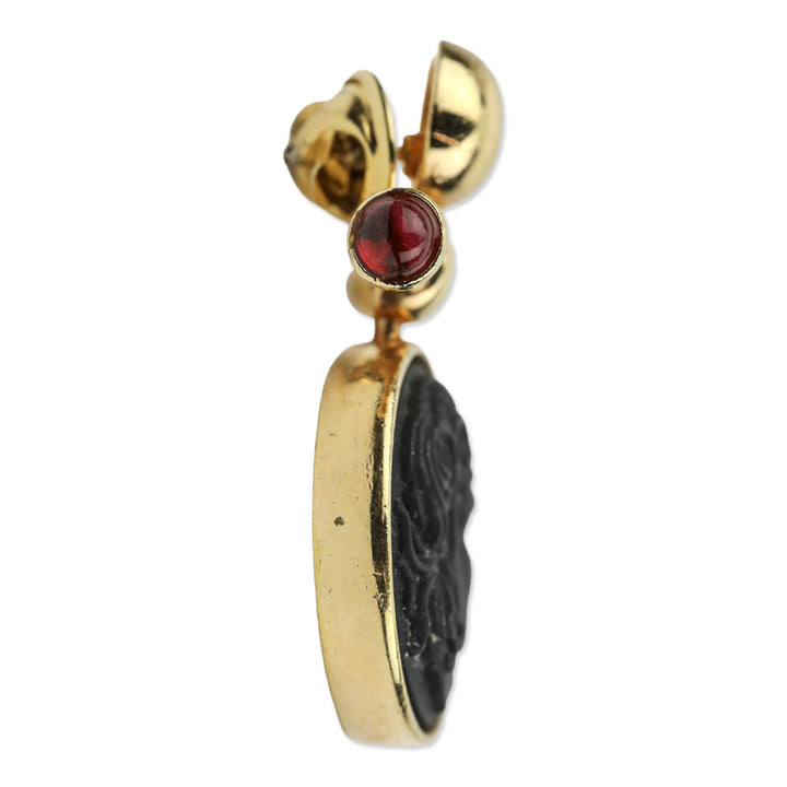 AFJ Gold-tone Black Engraved Face Circle Brooch Pin