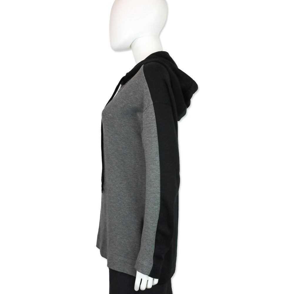 Akris Punto Gray/Black Colorblock Half-Zip Hoodie