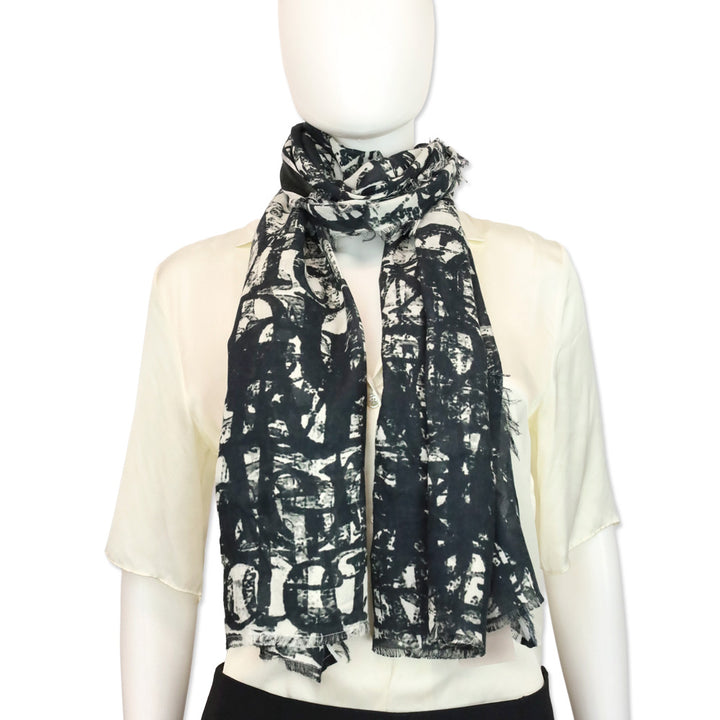 Alexander McQueen Black/Ivory Selvedge Ribbon Logo Print Stole Scarf