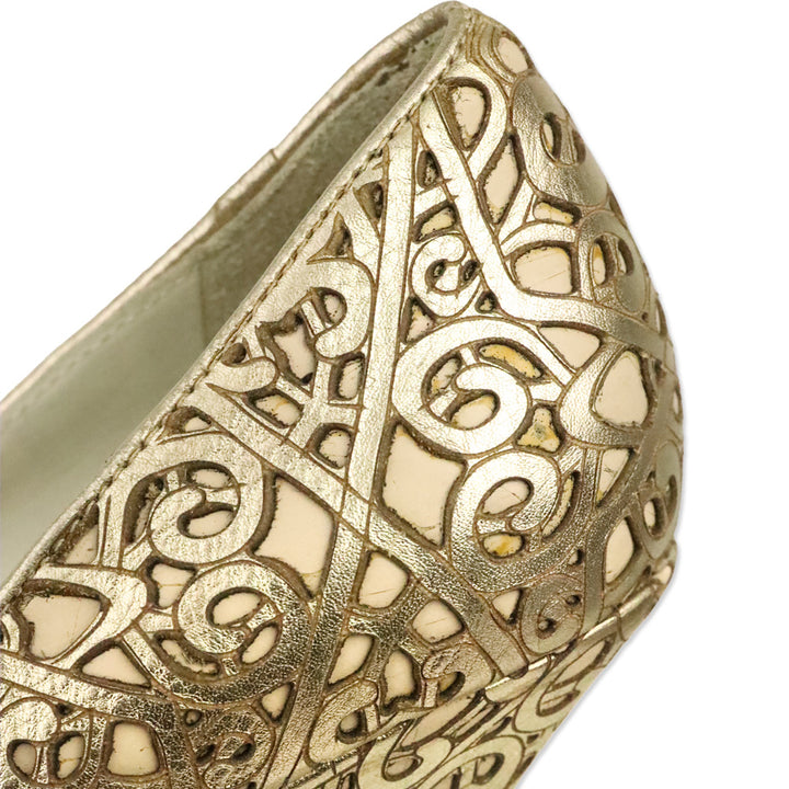 Alice + Olivia By Stacey Bendet Gold Larimore Metallic Laser Cut Platform Pumps