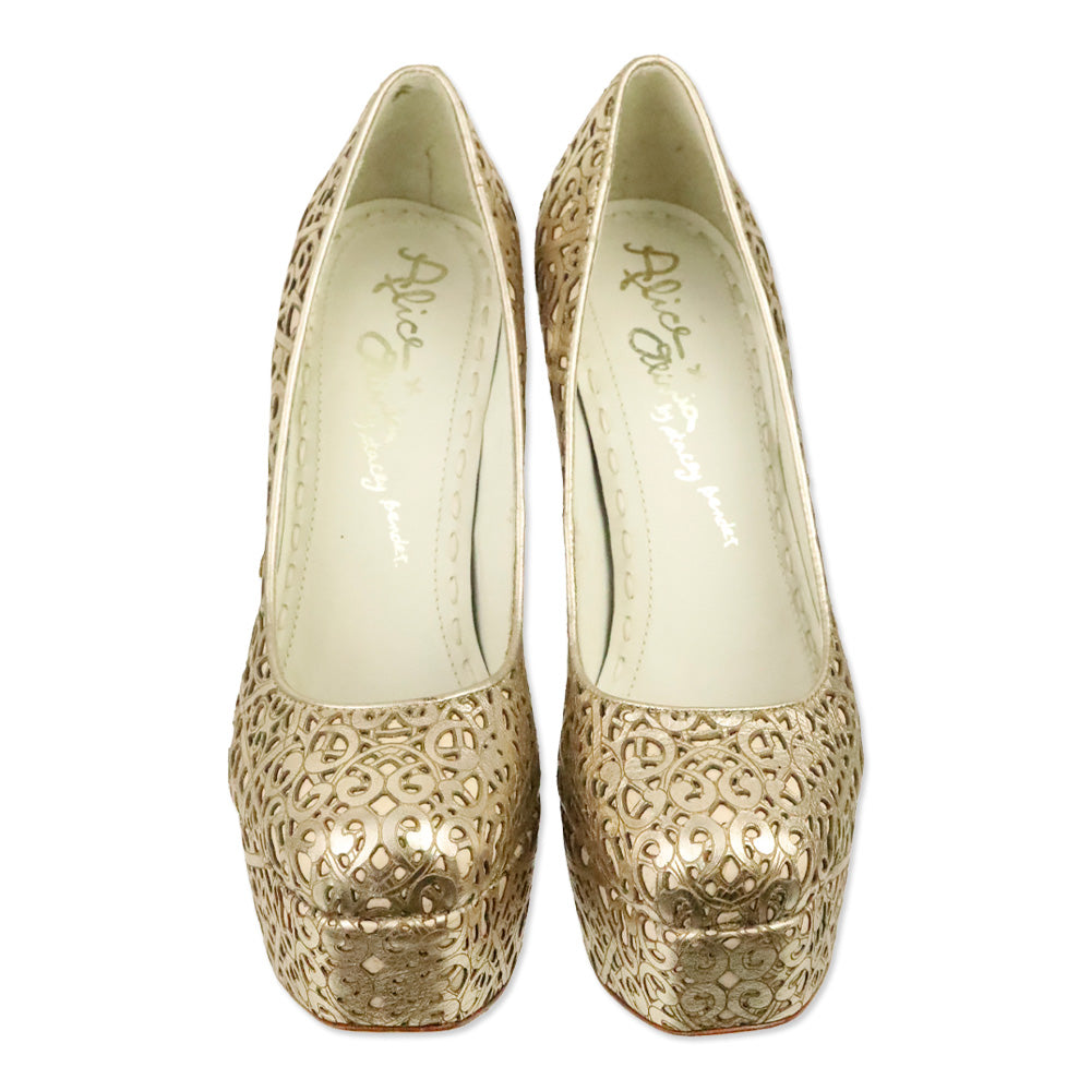 Alice + Olivia By Stacey Bendet Gold Larimore Metallic Laser Cut Platform Pumps