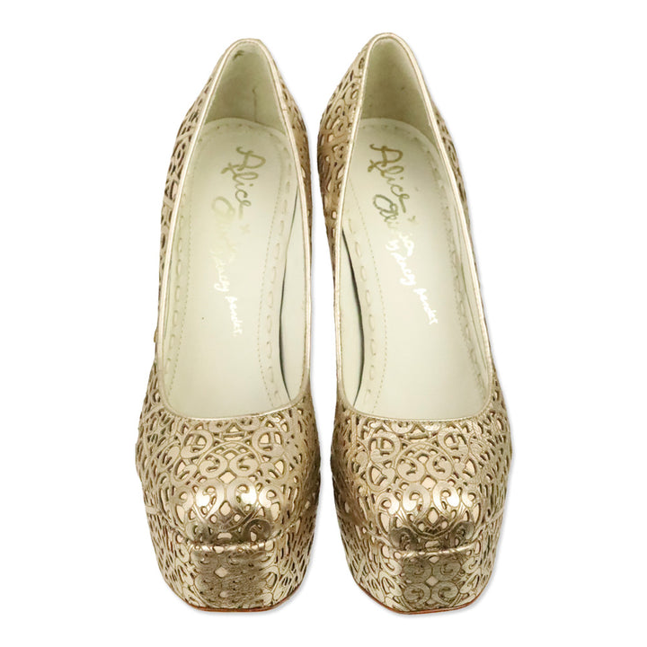 Alice + Olivia By Stacey Bendet Gold Larimore Metallic Laser Cut Platform Pumps