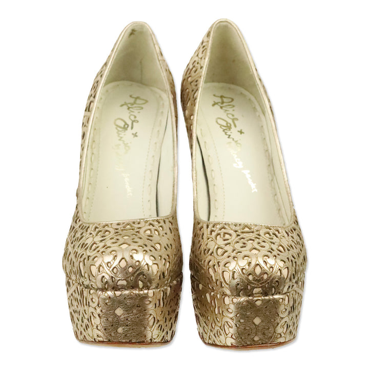 Alice + Olivia By Stacey Bendet Gold Larimore Metallic Laser Cut Platform Pumps
