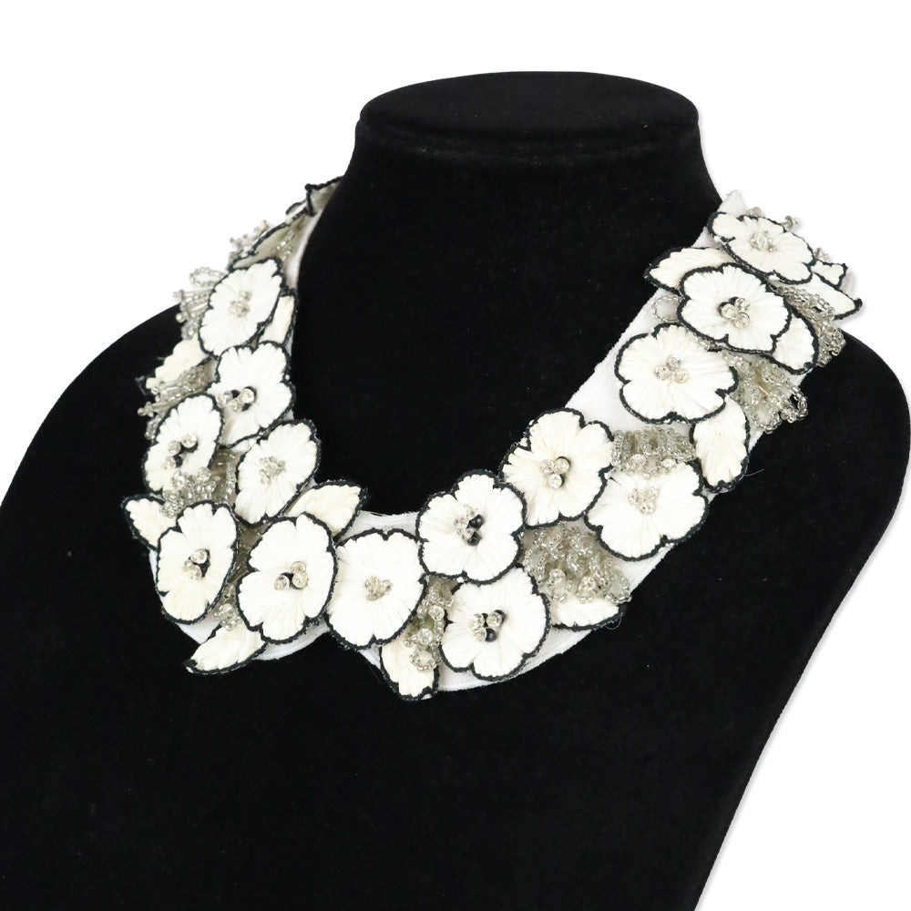 Anne Fontaine Vitoria Black/White Floral Tie Collar Necklace