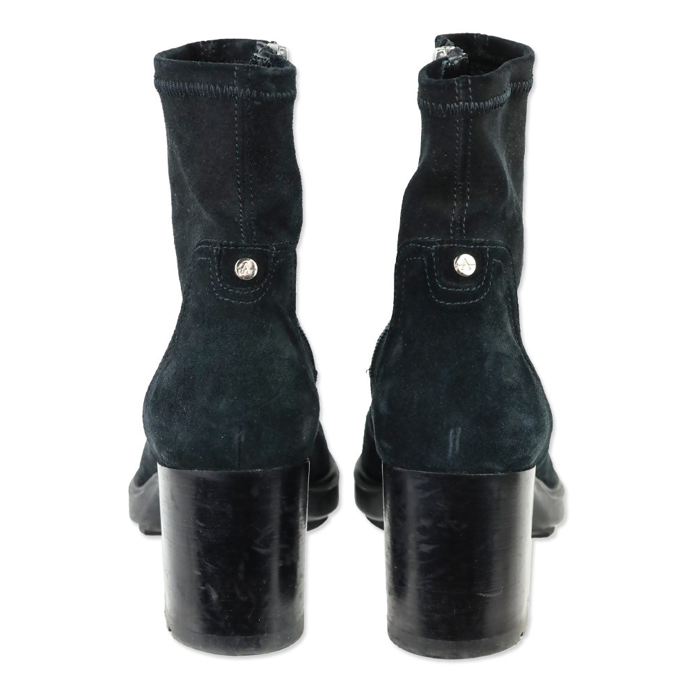 Aquatalia Idalia Black Stretch Suede Lug Sole Heeled Booties