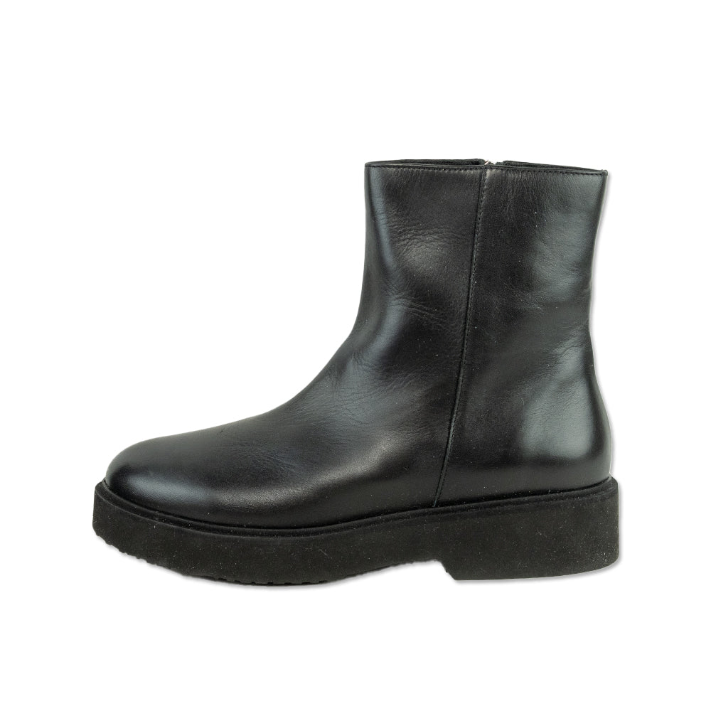 Aquatalia Maddie Black Calf Leather Boots