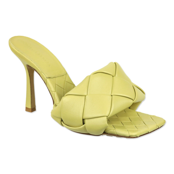 Bottega Veneta Beige Lido Maxi Intrecciato Leather Mule Sandal