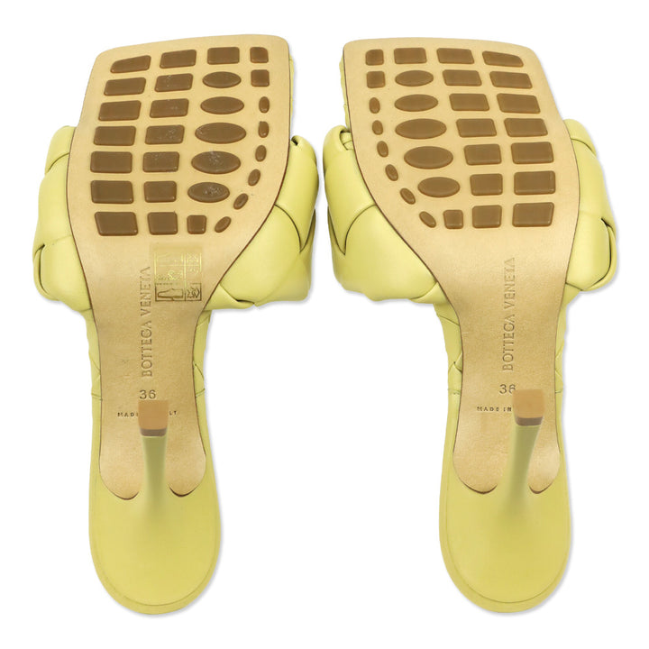 Bottega Veneta Beige Lido Maxi Intrecciato Leather Mule Sandal