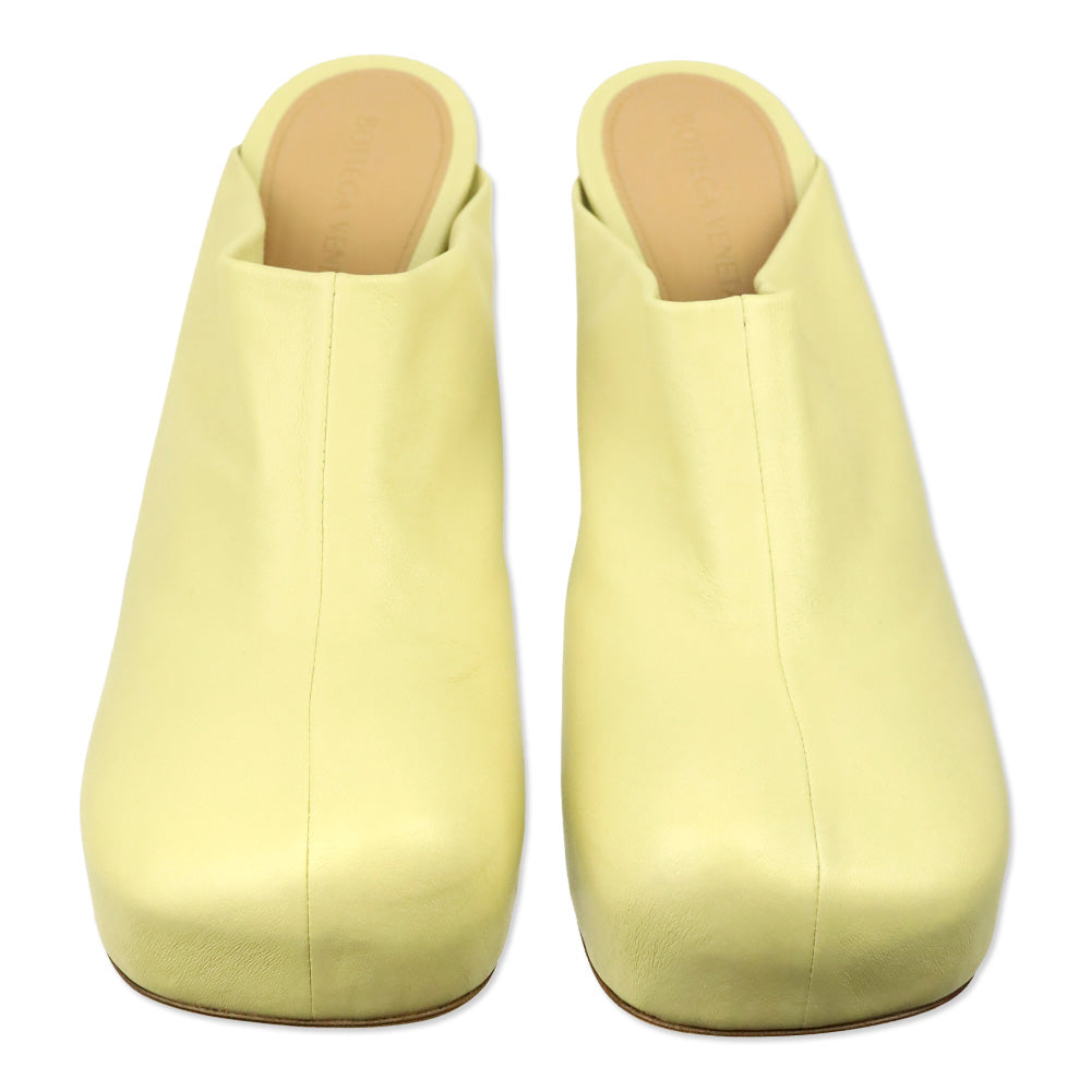 Bottega Veneta Beige Stretch Nappa The Bold Mule Heels