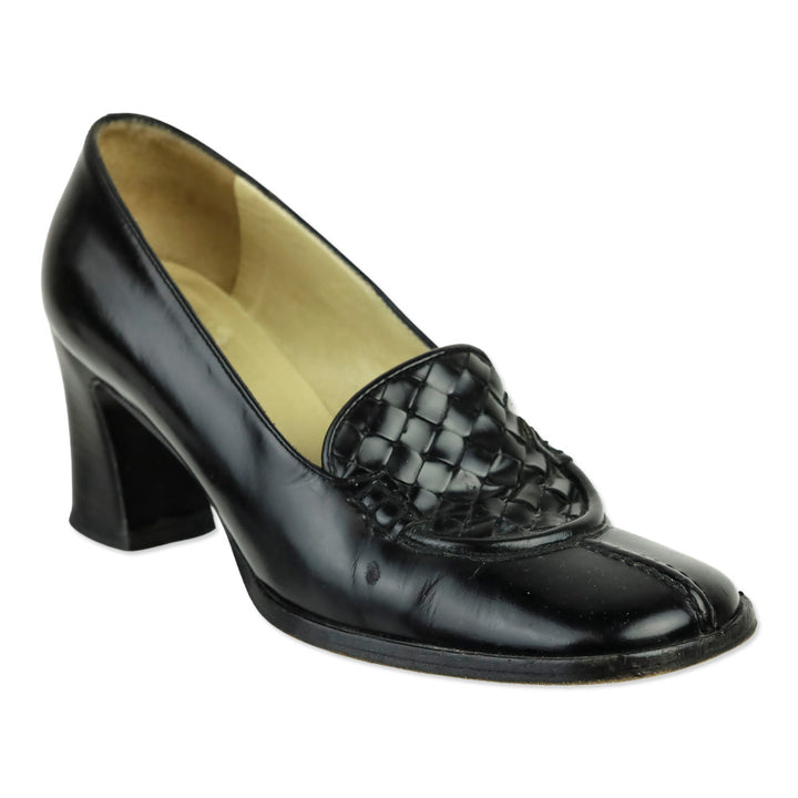 Bottega Veneta Black Buffed Intrecciato Leather Loafer Pump