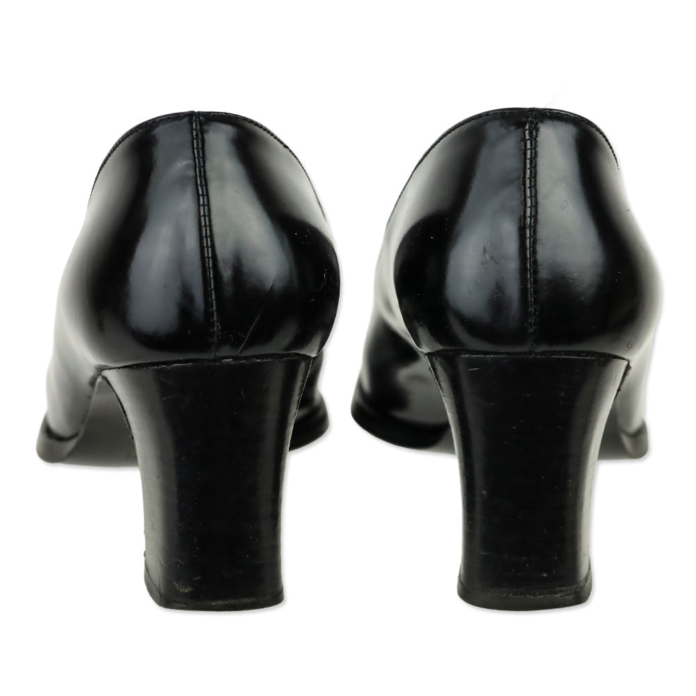 Bottega Veneta Black Buffed Intrecciato Leather Loafer Pump