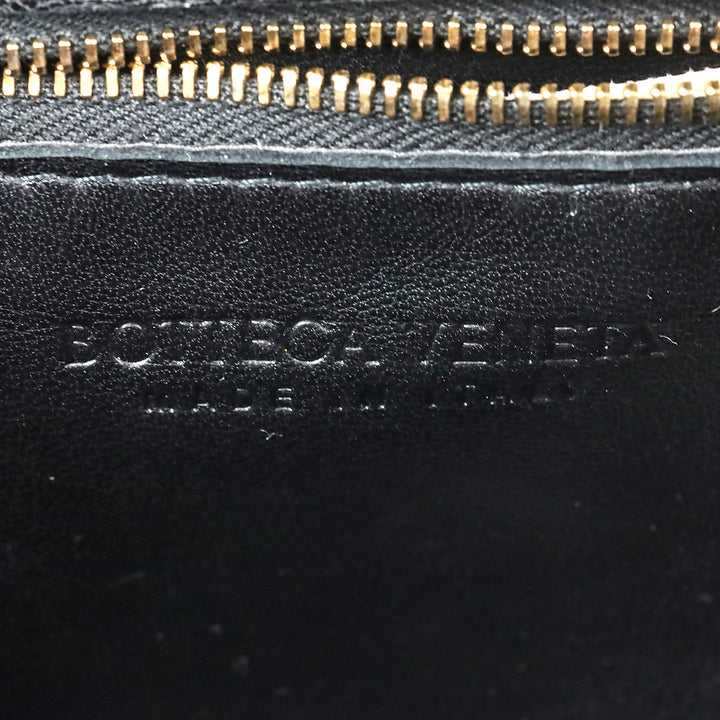 Bottega Veneta Black Maxi Intrecciato Cassette Bag