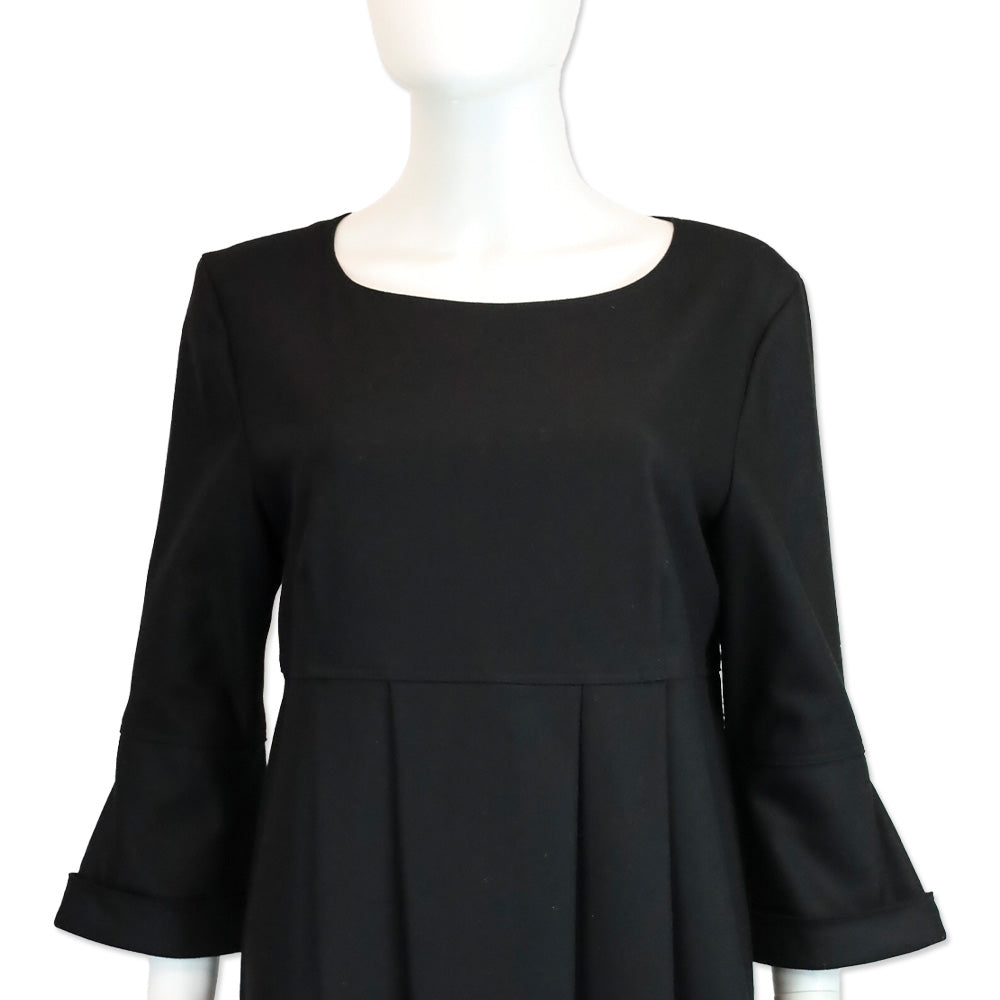 Burberry London Black Long Flare Sleeve Pleated Midi Dress