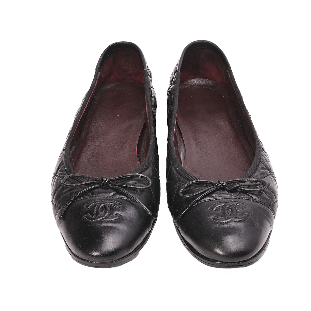 Chanel Black Quilted Leather CC Ballet Flats