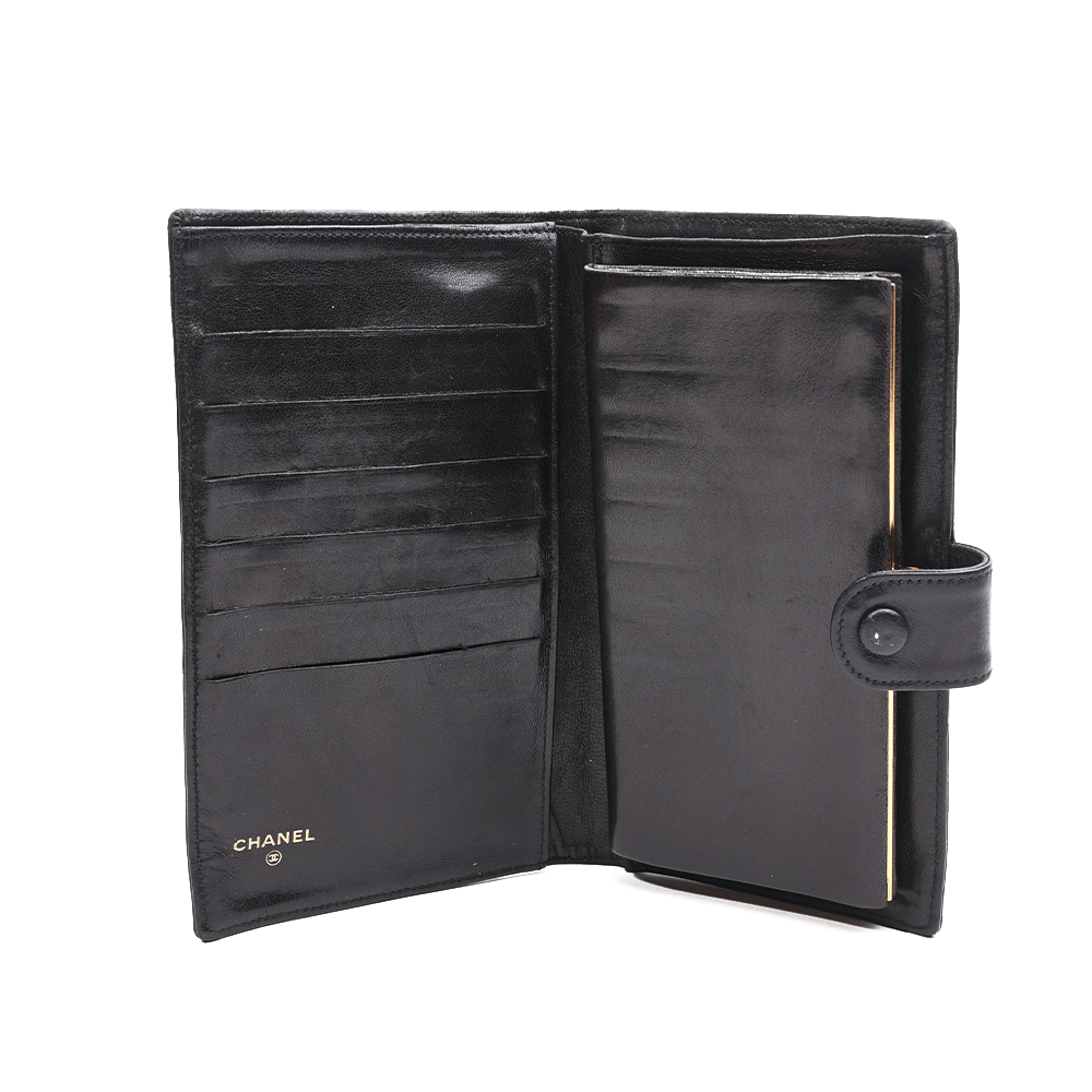 Chanel Vintage Black Leather CC Snap Wallet