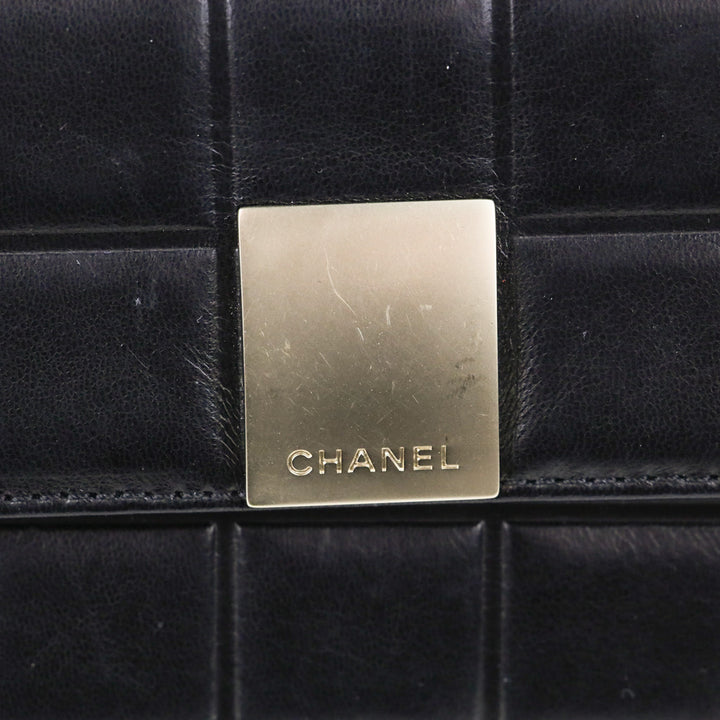 Chanel 2002-2003 Chocolate Bar Black Lambskin Tri-Fold Wallet