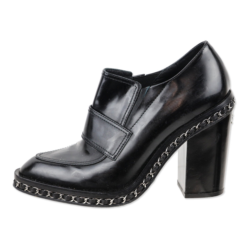 Chanel 2013 Black Patent Leather Chain Loafer Pumps