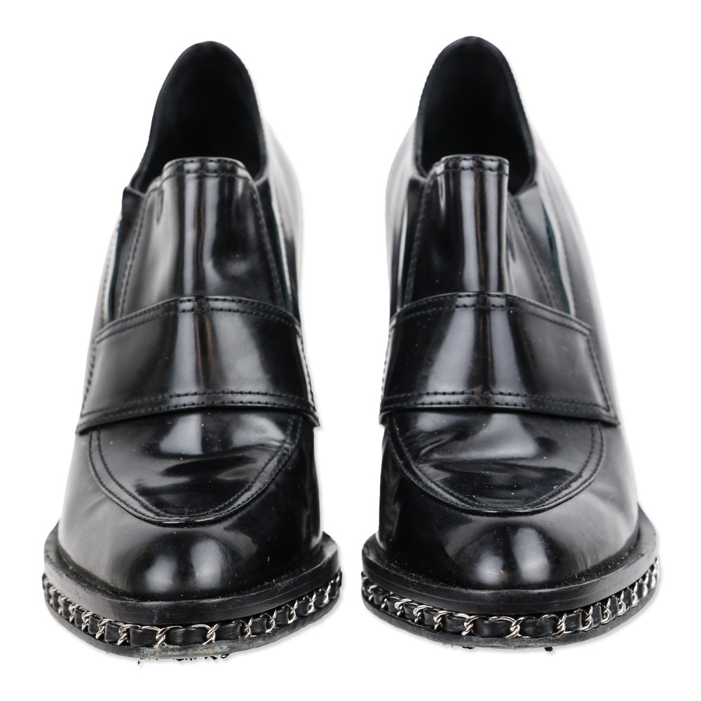 Chanel 2013 Black Patent Leather Chain Loafer Pumps