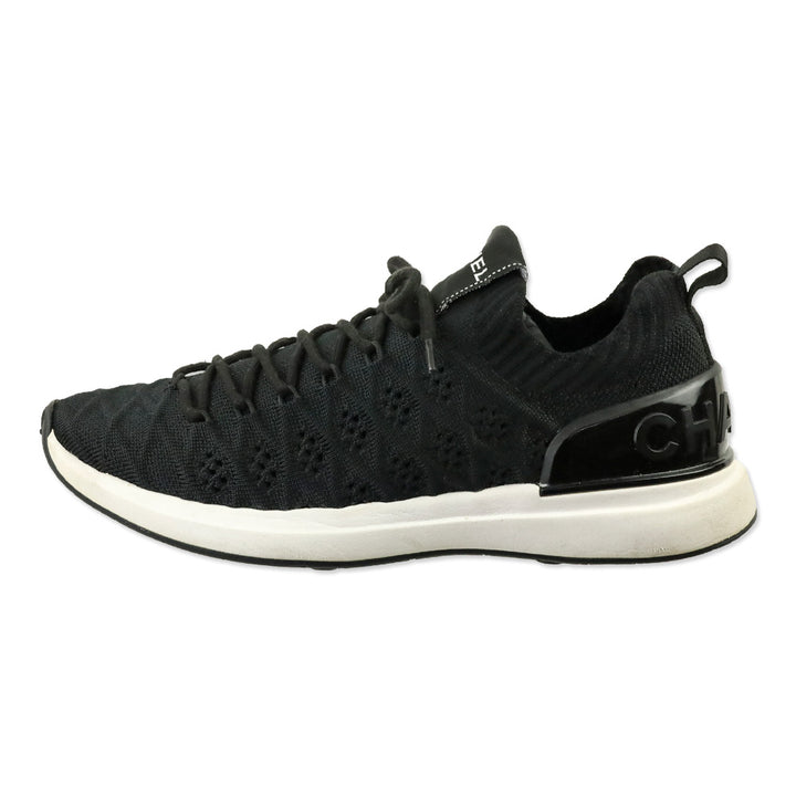 Chanel Black Fabric Matelasse Quilted Knit Low-Rise Sneakers
