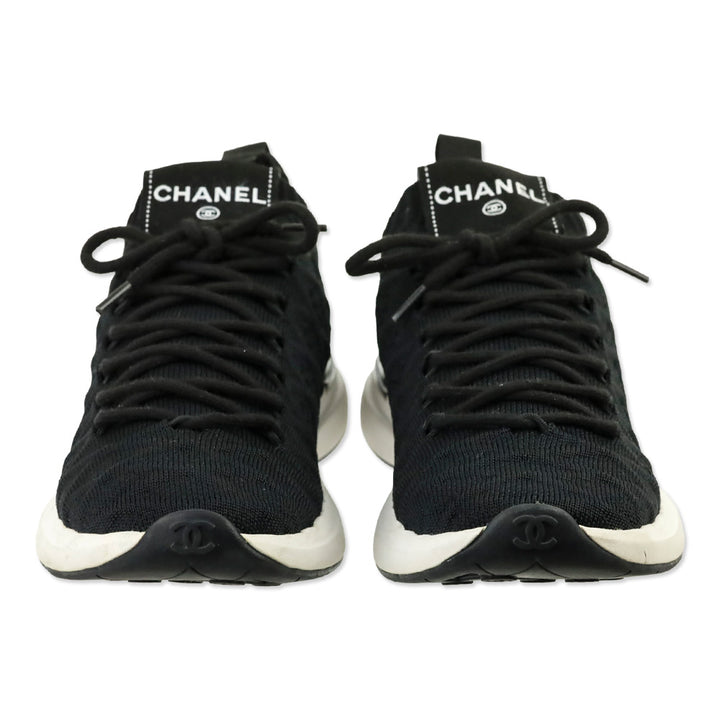 Chanel Black Fabric Matelasse Quilted Knit Low-Rise Sneakers