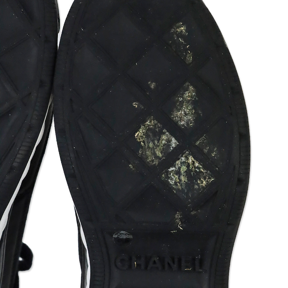 Chanel Black Fabric & Suede Calfskin Sneaker