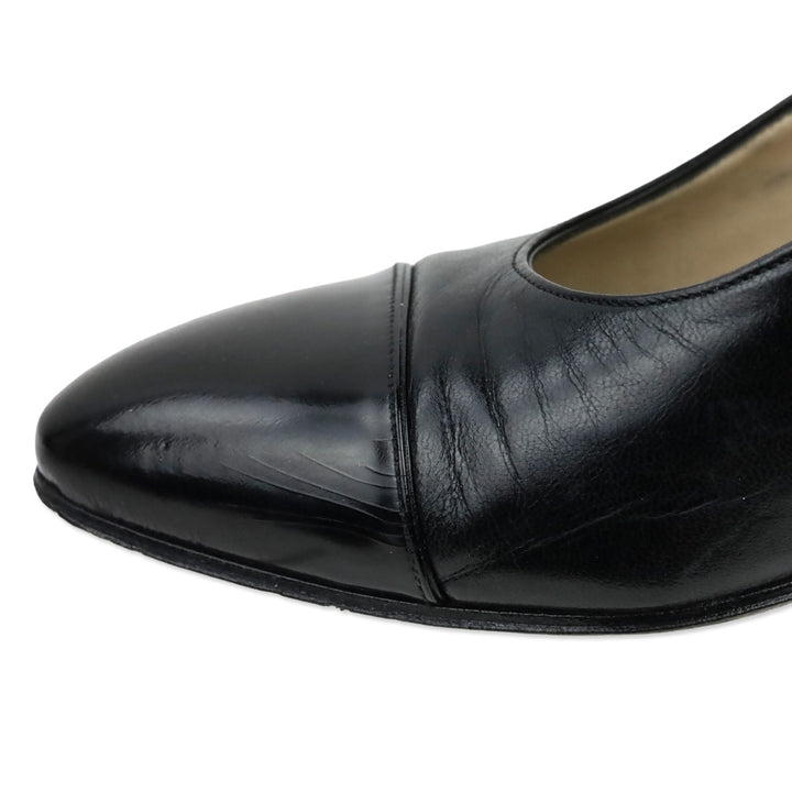 Chanel Black Lambskin Leather Glossy Cap Toe Pumps