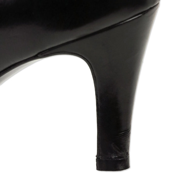 Chanel Black Lambskin Leather Glossy Cap Toe Pumps