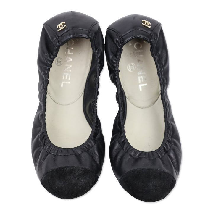 Chanel Black Leather Cap-Toe Stretch Ballet Flats