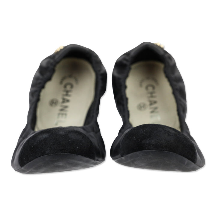 Chanel Black Leather Cap-Toe Stretch Ballet Flats