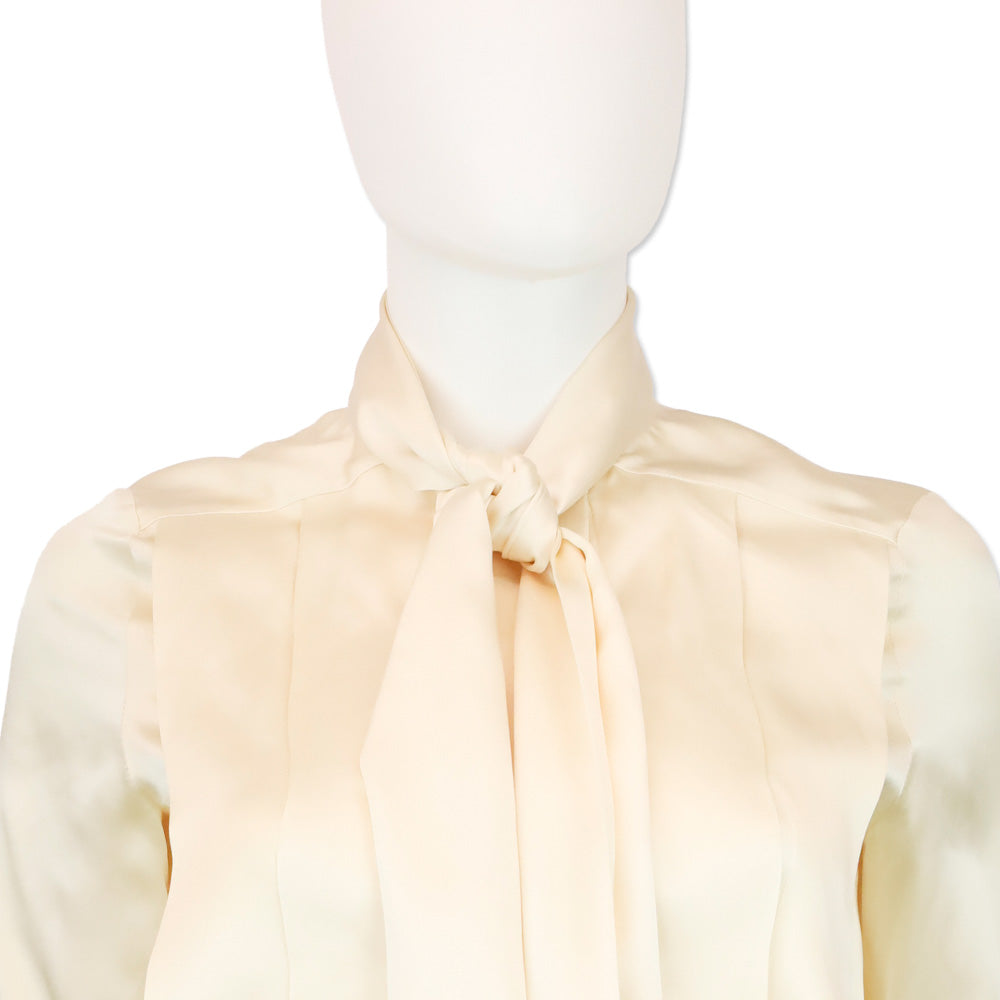 Chanel Boutique (91) Cream Silk Tie-Neck Button Up Blouse