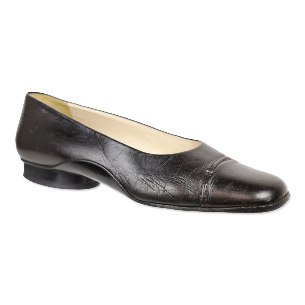 Chanel Brown Leather CC Accent Square Toe Flats