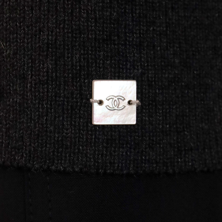 Chanel Charcoal Grey and Beige Chocolate Bar Wool Knit Turtleneck Sweater