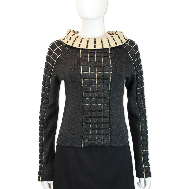 Chanel Charcoal Grey and Beige Chocolate Bar Wool Knit Turtleneck Sweater